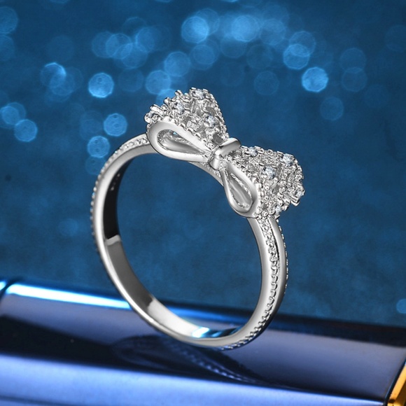 NEW sterling silver bow ring - Picture 5 of 5